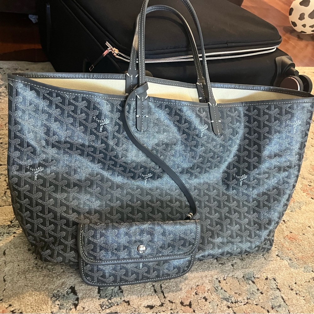 Goyard tote